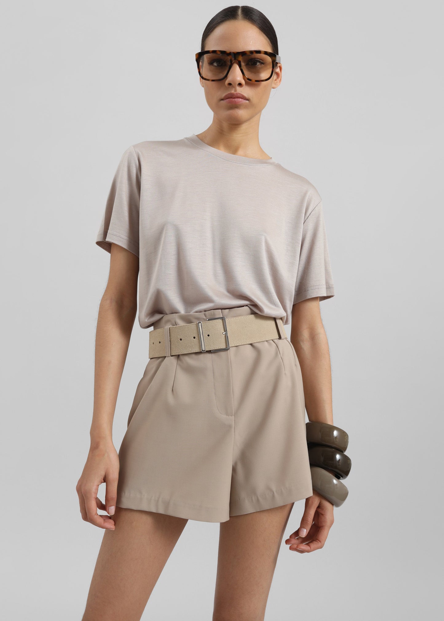 Amal Tee - Light Taupe