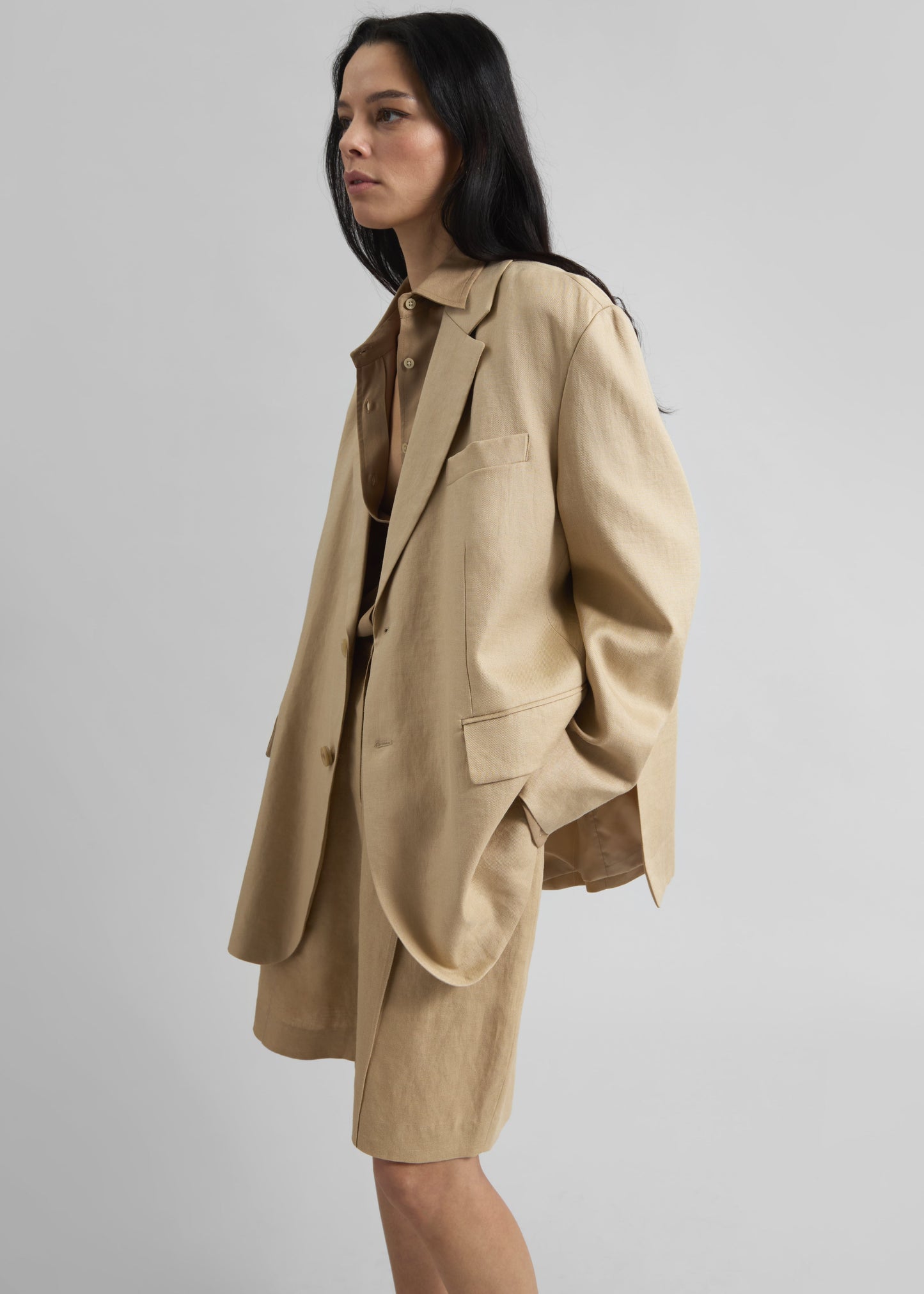 Marfa Pleated Linen Bermuda Shorts - Beige