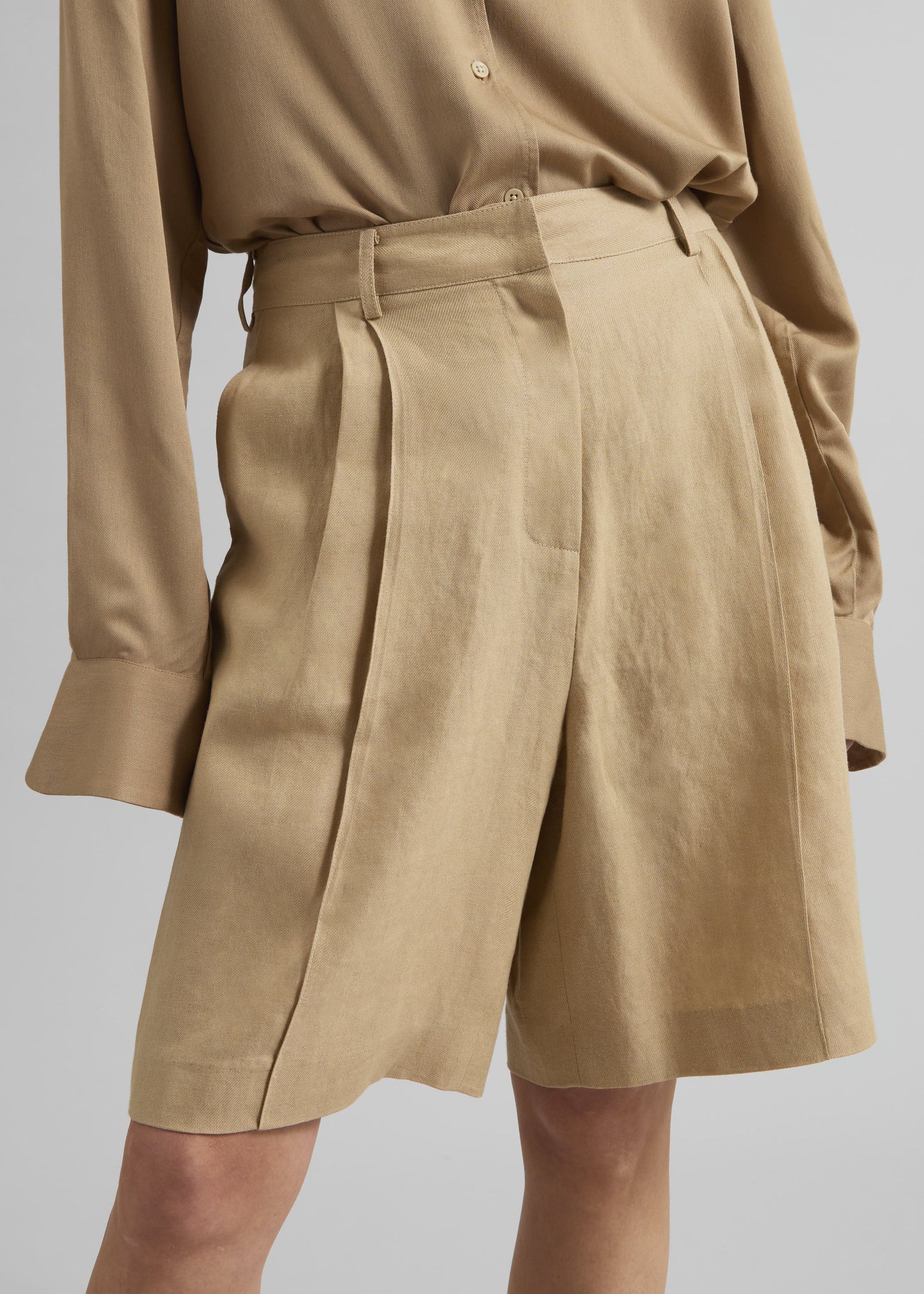 Marfa Pleated Linen Bermuda Shorts - Beige
