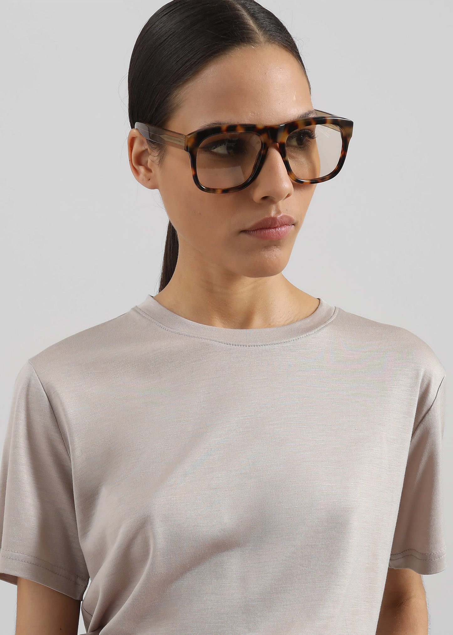Amal Tee - Light Taupe
